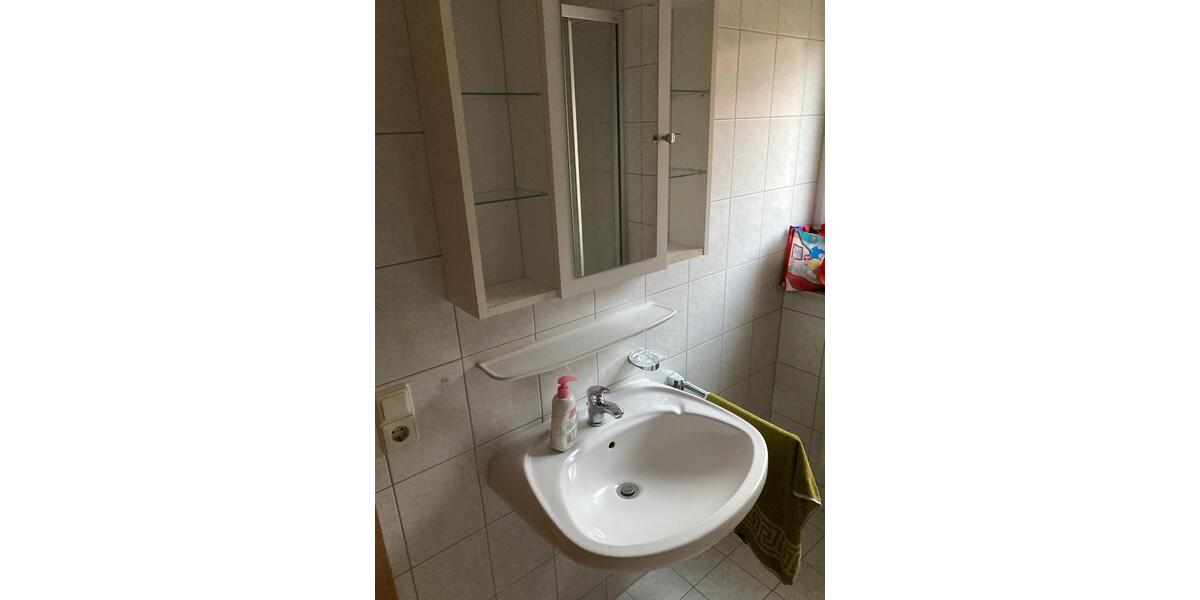 Erdgeschoßwohnung Untermünkheim - 4 Zimmer, 77 m&sup2;, 700&euro; | Angebot:25934836