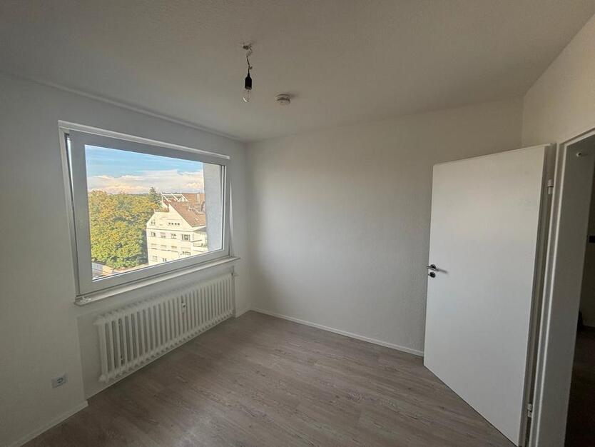Frisch renovierte 3-Zimmer-Wohnung in Langen (Hessen) zimmer