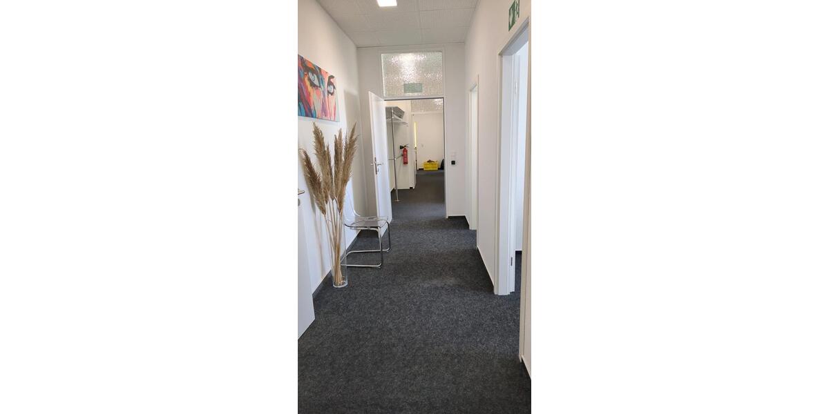 Gewerbeobjekt Lemgo - 285&euro; | Angebot:25956900