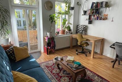 2 Zimmer gegen 34 Zimmer Wohnung