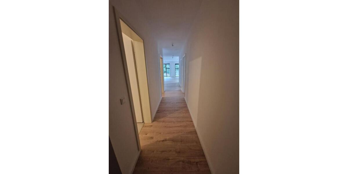 Etagenwohnung Brandenburg an der Havel Bahnhofsvorstadt - 3 Zimmer, 95 m&sup2;, 1.264&euro; | Angebot:26294780