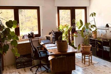 WohlfühlWohnung mit Garten & Parkblick – sofort frei!