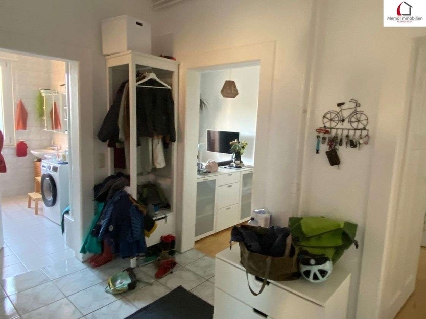 WUNDERSCHÖNE SANIERTE-ALTBAU- VIERZIMMERWOHNUNG IN DER NÄHE v. STÄDT. KLINIKUM °°° 4 zimmer