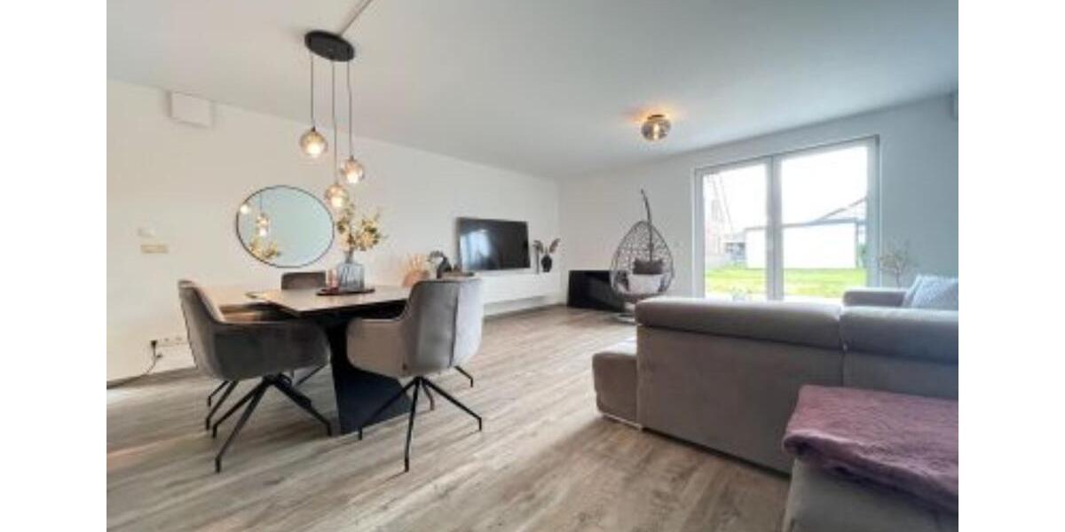 Doppelhaushälfte Kellinghusen - 4 Zimmer, 125 m&sup2;, 1.550&euro; | Angebot:24660470