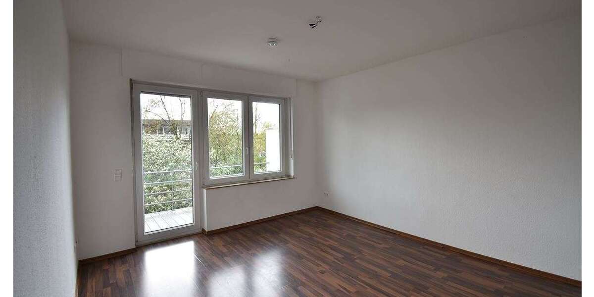 Wohnung zum Mieten in Krefeld 980 € 83.8 m² 3 zimmer