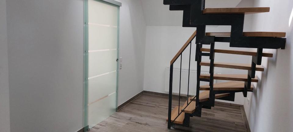 Dachgeschoßwohnung Dötlingen - 3 Zimmer, 85 m&sup2;, 800&euro; | Angebot:25567958