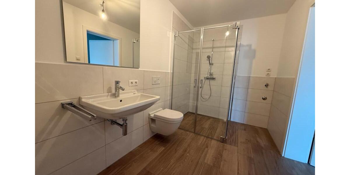 Erdgeschoßwohnung Laufenburg (Baden) - 3 Zimmer, 83 m&sup2;, 1.080&euro; | Angebot:24638372