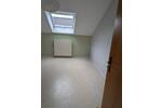 Dachgeschoßwohnung Delligsen - 3 Zimmer, 88 m&sup2;, 440&euro; | Angebot:26537974
