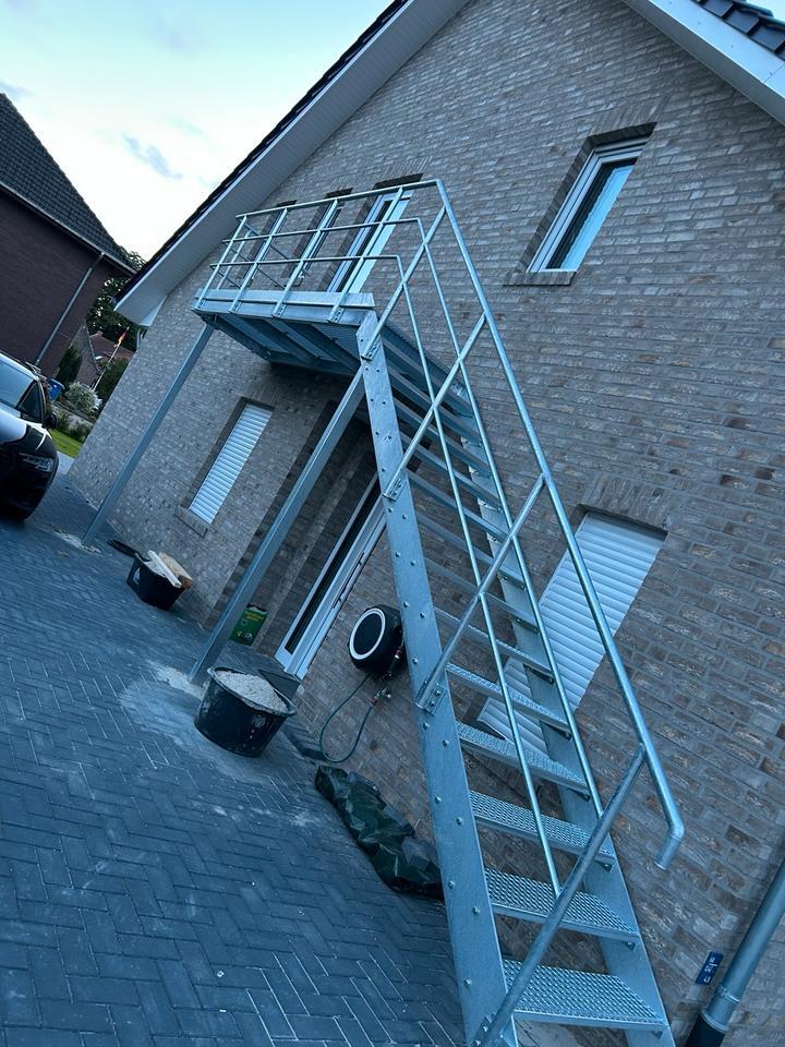 Neubau 2 Zimmer OG Wohnung in Oberlangen