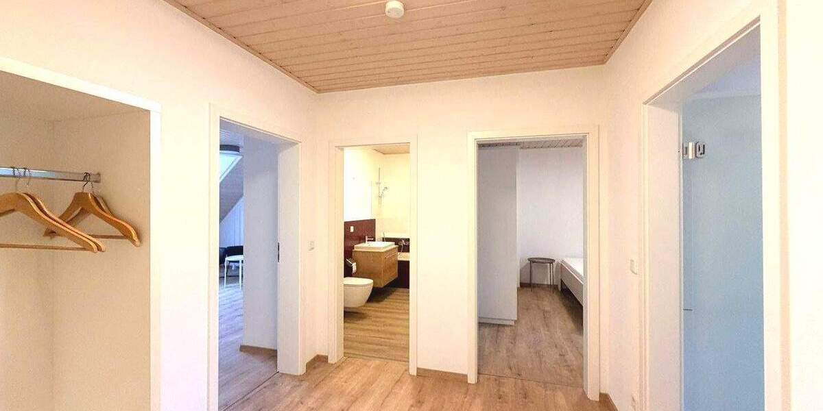 Etagenwohnung Roth - 3 Zimmer, 67 m&sup2;, 1.050&euro; | Angebot:23880926