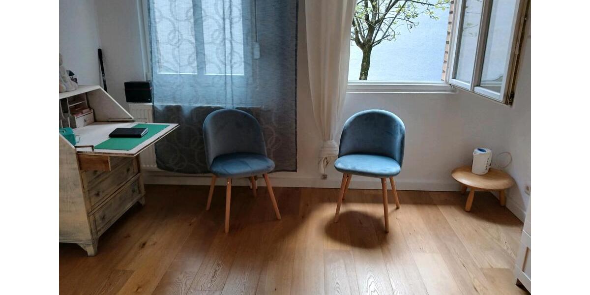 Praxis Behandlungsraum Therapieraum zimmer