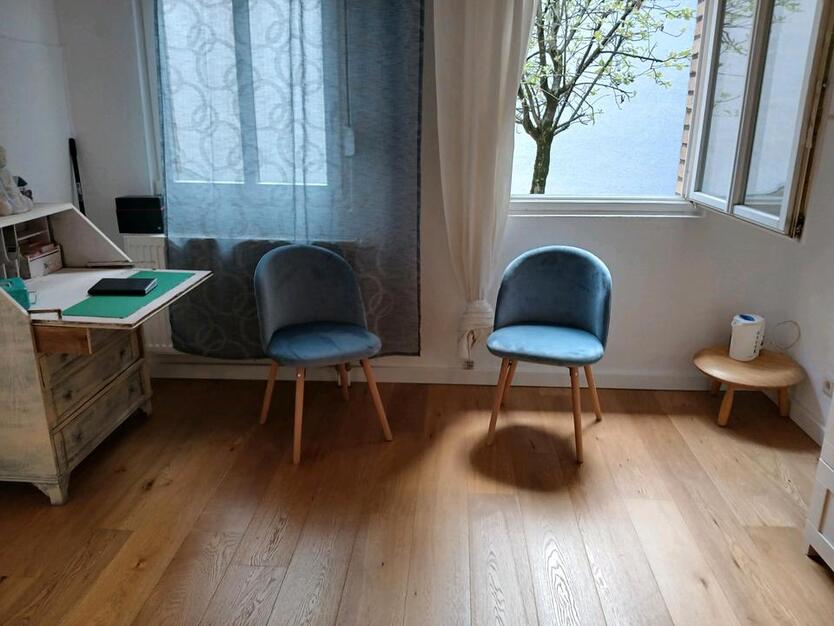 Praxis Behandlungsraum Therapieraum zimmer
