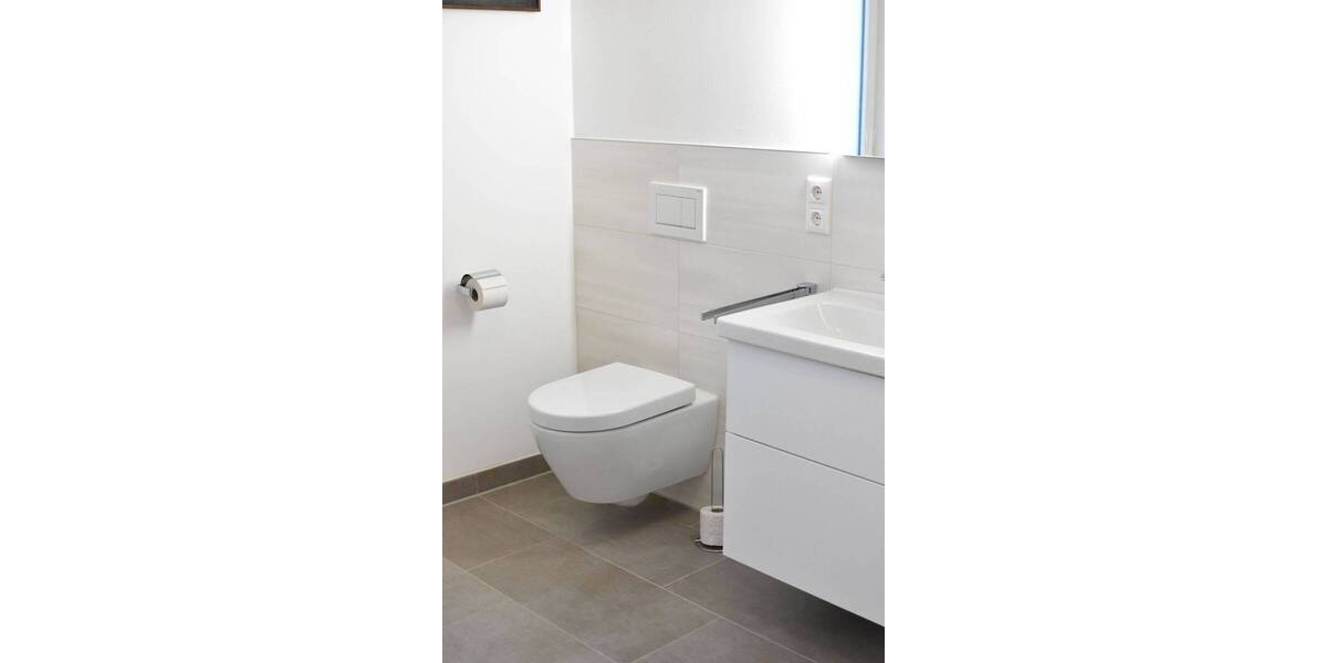 Etagenwohnung Leipzig Leutzsch - 2 Zimmer, 80 m&sup2;, 1.090&euro; | Angebot:26583815