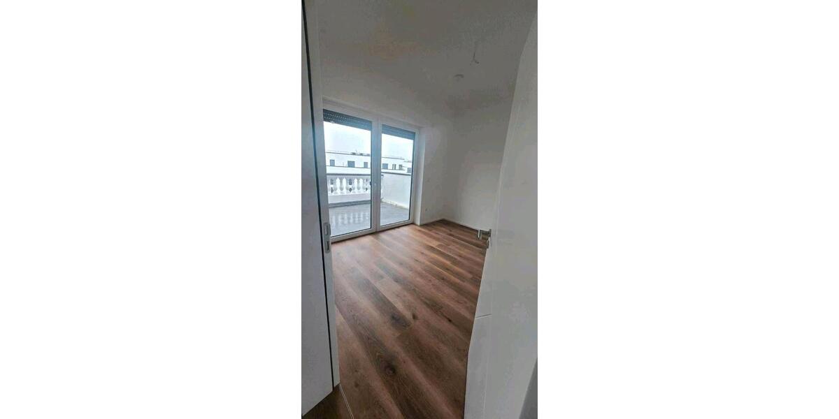 Einfamilienhaus Dortmund Brackel - 4.5 Zimmer, 166 m&sup2;, 2.200&euro; | Angebot:26521888