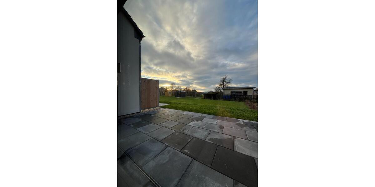 Sparen Sie bis zu 30% Energiekosten Neubau RH Whg. in Crimmitschau, Bebelstraße inkl. Kaminofen 4.5 zimmer