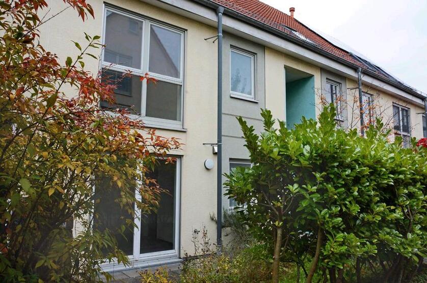 ULM MODERNES REIHENHAUS VERMIETEN TOP LAGE zimmer