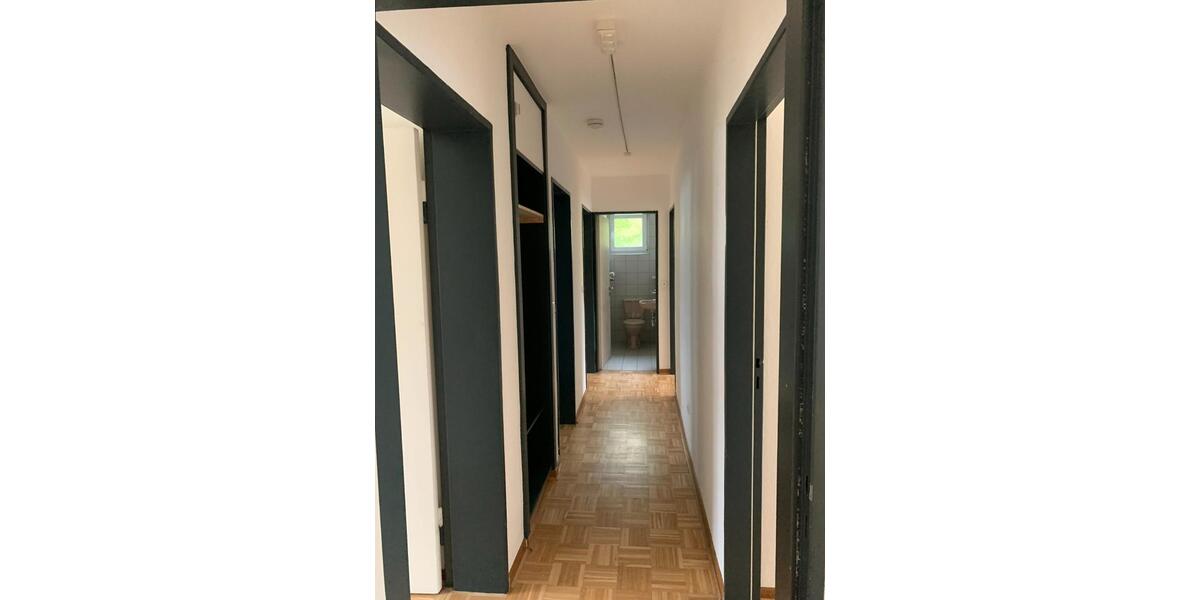 Erdgeschoßwohnung Gießen Anneröder Siedlung - 5 Zimmer, 110 m&sup2;, 1.200&euro; | Angebot:26600860