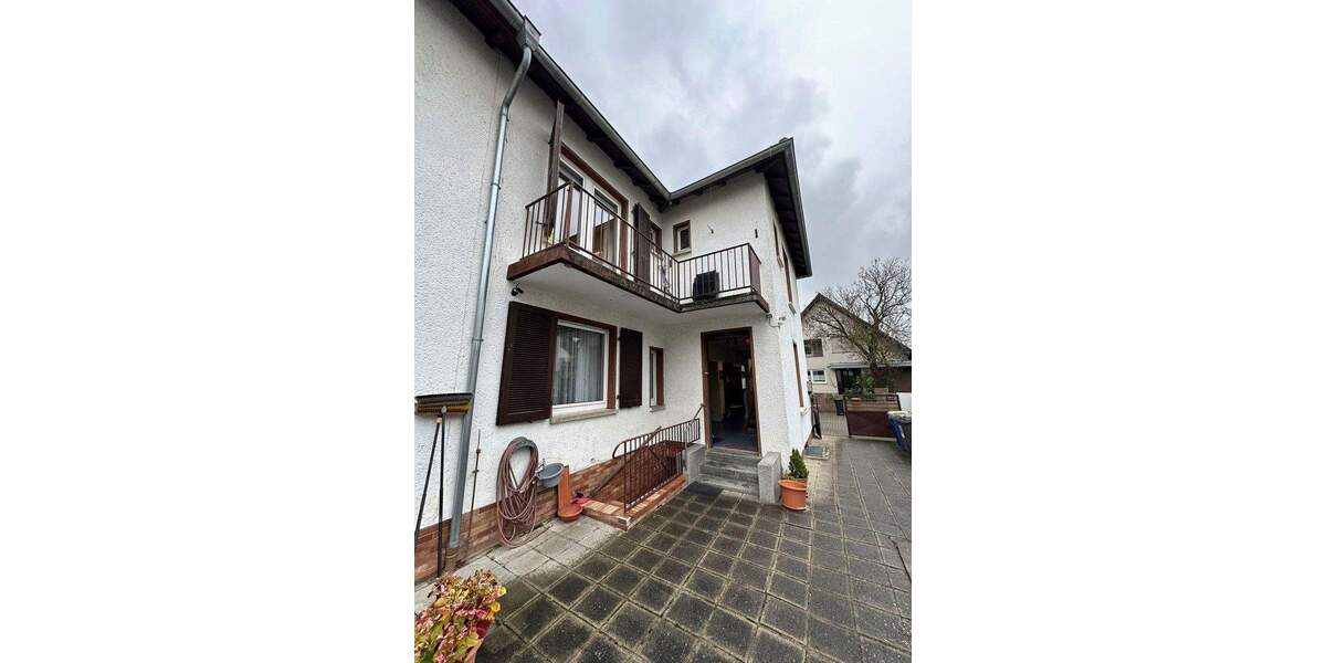 Toplage am Maudacher Bruch - Kernsaniertes Doppelhaus in Sackgasse 5 zimmer