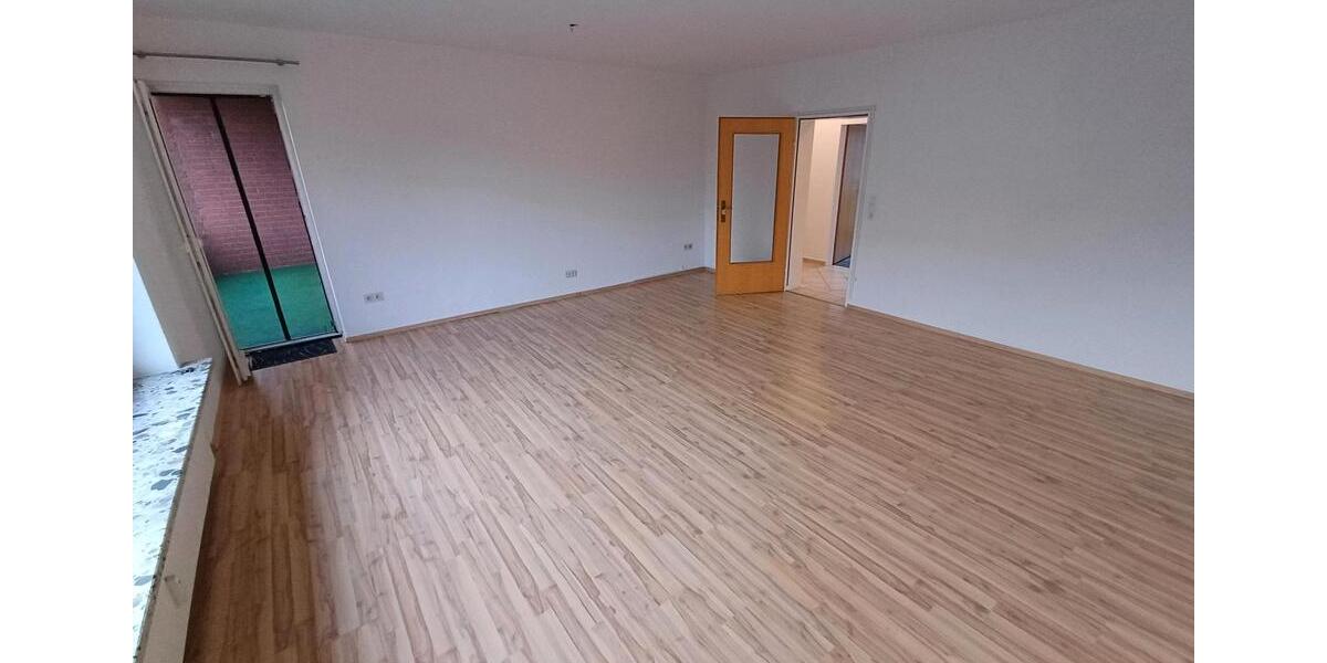 Etagenwohnung Nienburg (Weser) - 4 Zimmer, 88 m&sup2;, 862&euro; | Angebot:24466695