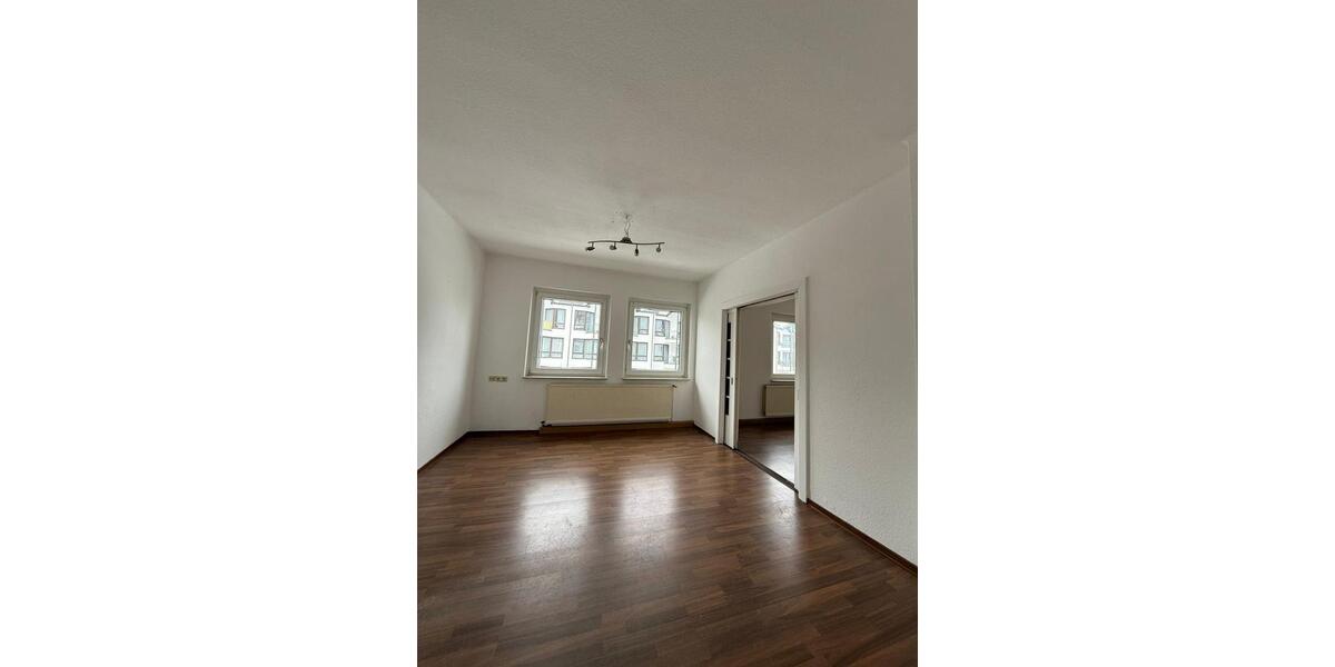 Etagenwohnung Uslar - 3 Zimmer, 75 m&sup2;, 485&euro; | Angebot:25056331