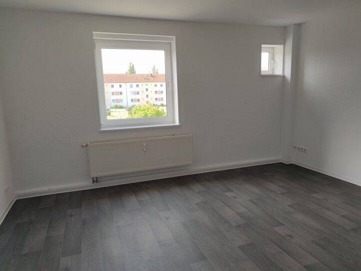 Etagenwohnung Brandenburg an der Havel Görden - 3 Zimmer, 64 m&sup2;, 523&euro; | Angebot:26378371