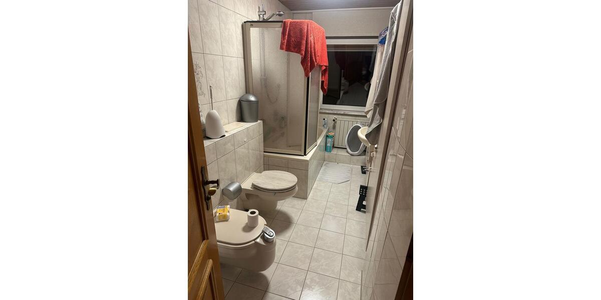 Etagenwohnung Flörsbachtal - 4 Zimmer, 100 m&sup2;, 650&euro; | Angebot:26039779