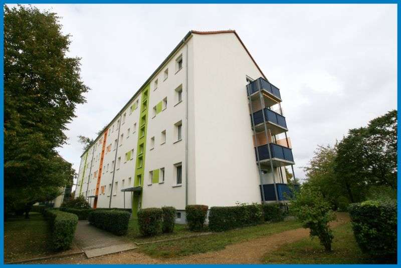 Etagenwohnung Riesa Mergendorf - 4 Zimmer, 100 m&sup2;, 700&euro; | Angebot:27072699