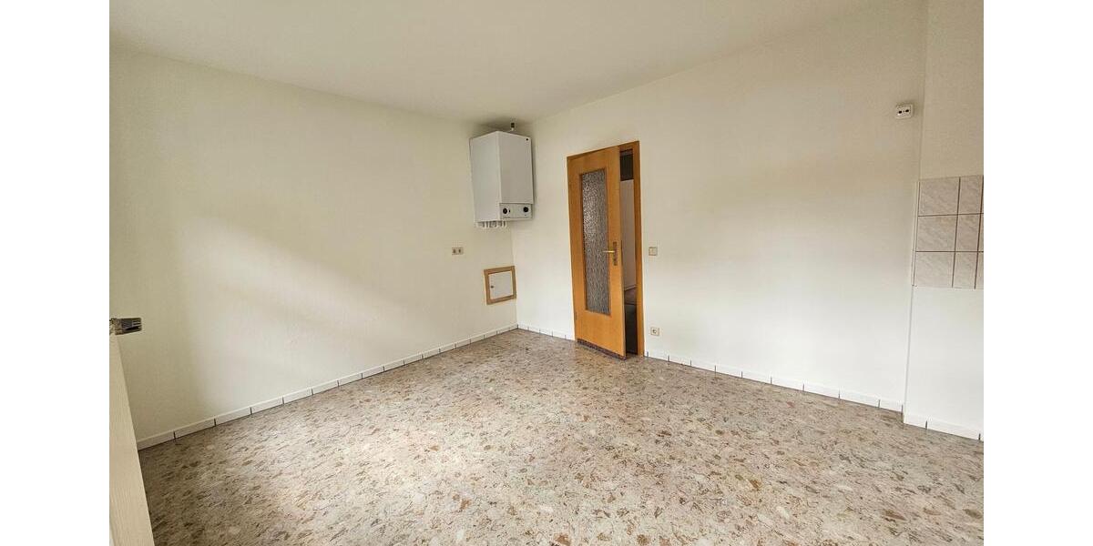 Etagenwohnung Mühlhausen (Thüringen) - 2 Zimmer, 78 m&sup2;, 455&euro; | Angebot:26725662
