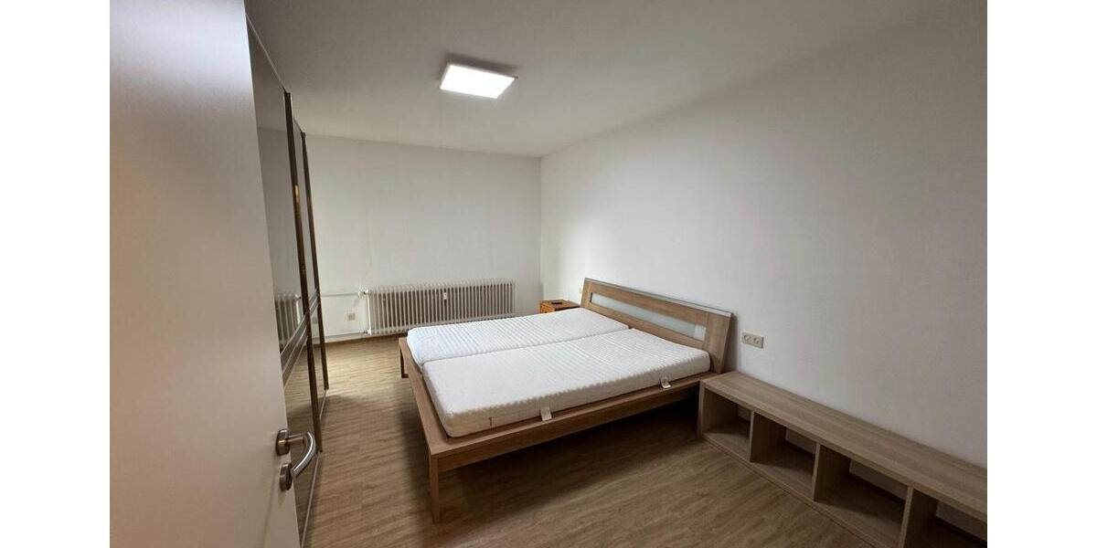 Erdgeschoßwohnung Lahr (Schwarzwald) - 3 Zimmer, 83 m&sup2;, 950&euro; | Angebot:25641344
