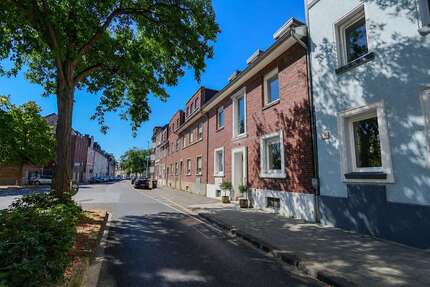 Wohnung Mönchengladbach Nord - 2 Zimmer, 50 m&sup2;, 550&euro; | Angebot:27660707