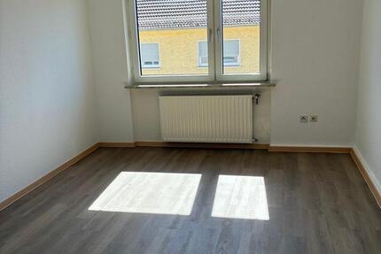 Wohnung Pirmasens - 2 Zimmer, 60 m&sup2;, 580&euro; | Angebot:26366055