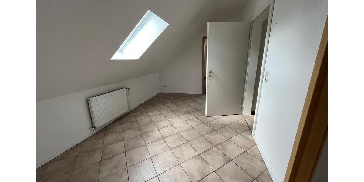 Dachgeschoßwohnung Leck - 2 Zimmer, 60 m&sup2;, 650&euro; | Angebot:24785133