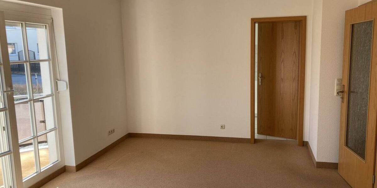 Etagenwohnung Fraureuth - 2 Zimmer, 43 m&sup2;, 290&euro; | Angebot:26261595