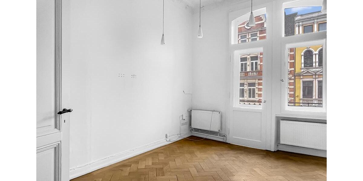 Repräsentative Altbau-Gewerbefläche mit 188 m² in Bestlage der List zimmer