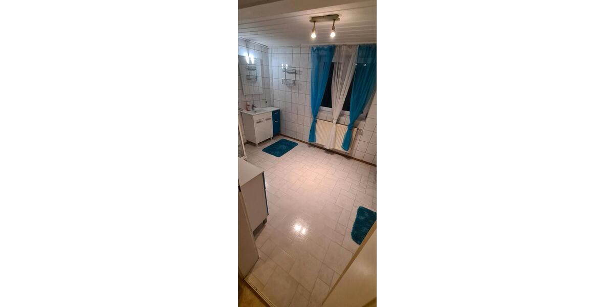 Wohnen auf Zeit Schwandorf - 4 Zimmer, 160 m&sup2;, 20&euro; | Angebot:24143669