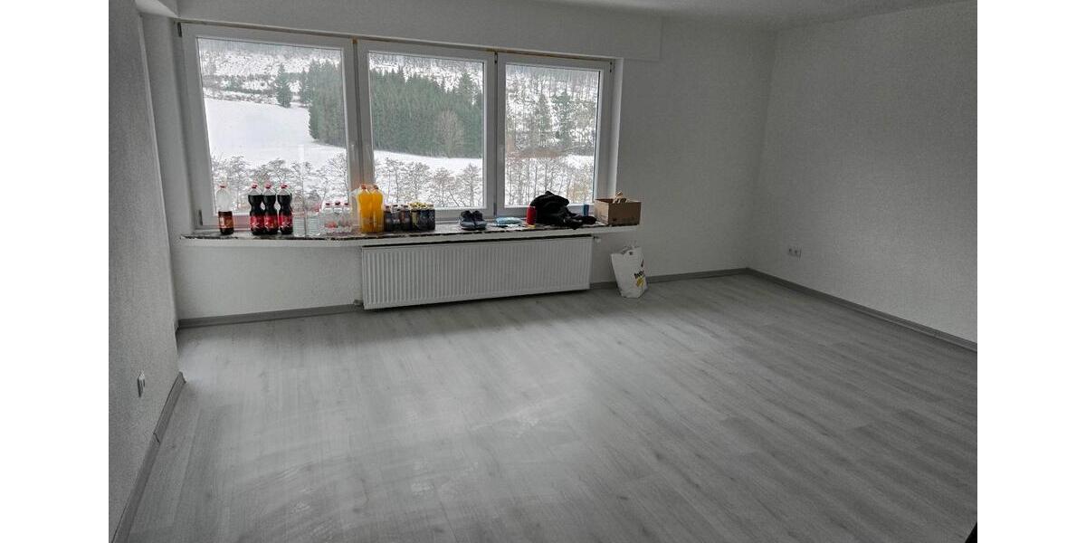 Erdgeschoßwohnung Kirchhundem - 3 Zimmer, 100 m&sup2;, 750&euro; | Angebot:26261241