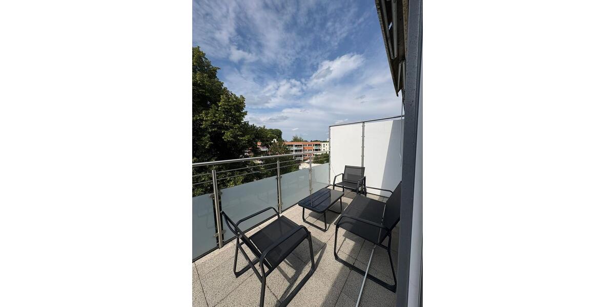 Wohnen auf Zeit Köln Mülheim - 1 Zimmer, 25 m&sup2;, 700&euro; | Angebot:24720474