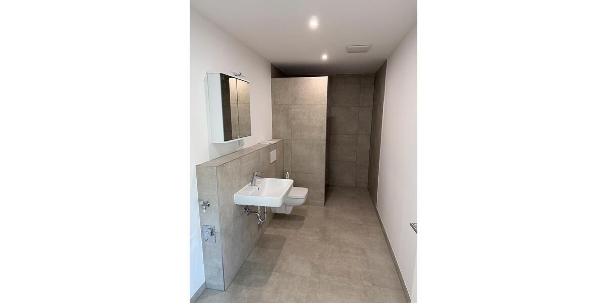 Dachgeschoßwohnung Mönchengladbach Süd - 3 Zimmer, 97 m&sup2;, 1.500&euro; | Angebot:26101906