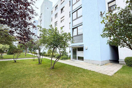 Exklusive KomfortWohnung Erstbezug EBK Balkon TG Stadtlage