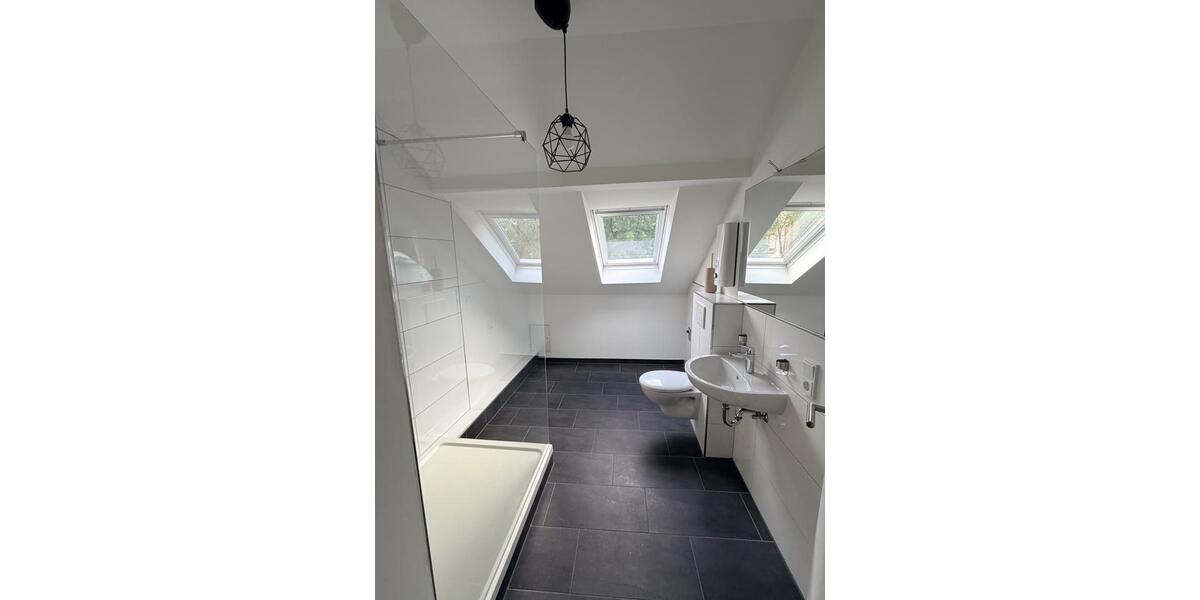 Dachgeschoßwohnung Trier - 3 Zimmer, 55 m&sup2;, 780&euro; | Angebot:26656281