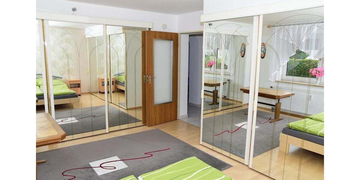 Erdgeschoßwohnung Oberasbach - 3.5 Zimmer, 120 m&sup2;, 1.500&euro; | Angebot:26025714