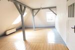 Exklusive 3-Zimmer DG-Wohnung in stilvoller Jugendstilvilla