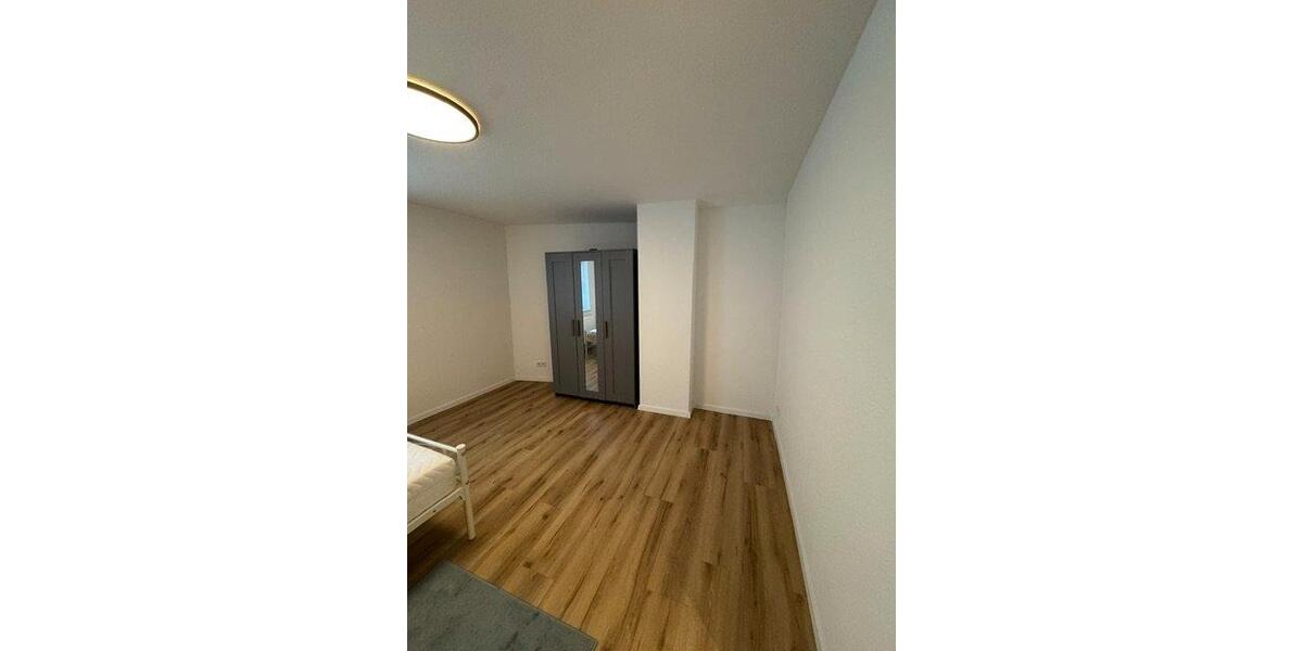 Etagenwohnung Burscheid - 2 Zimmer, 60 m&sup2;, 900&euro; | Angebot:26698742