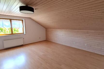 Wohnung Igersheim - 3 Zimmer, 85 m&sup2;, 680&euro; | Angebot:26074372