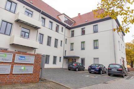 Wohnung Hoyerswerda - 2 Zimmer, 43 m&sup2;, 387&euro; | Angebot:25219034