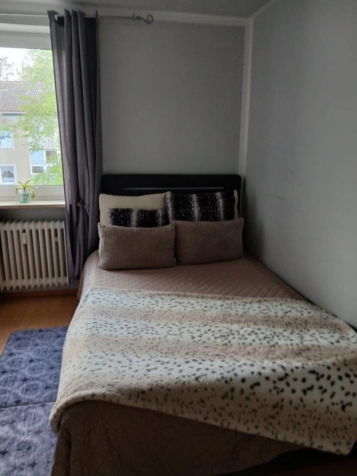 WG-Zimmer in Hasenbergl – 550 € warm, nur für Frauen