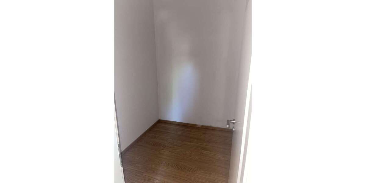 gepflegte 2 Zimmer-Wohnung *ab sofort verfügbar* ruhig auf dem Hinterhof 2 zimmer