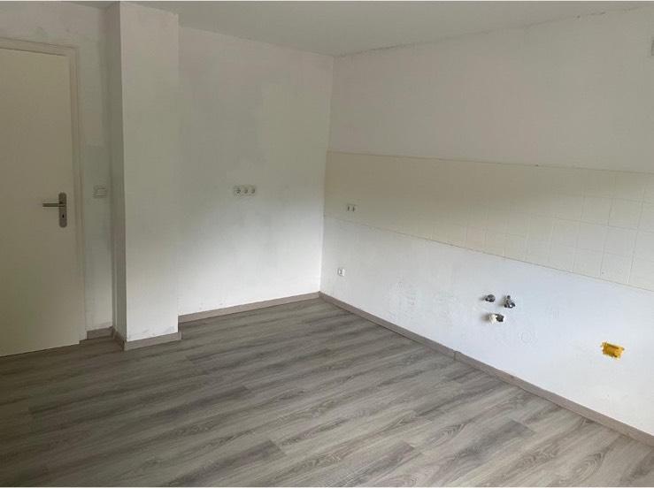 Etagenwohnung Bad Berleburg - 2.5 Zimmer, 75 m&sup2;, 425&euro; | Angebot:26023944