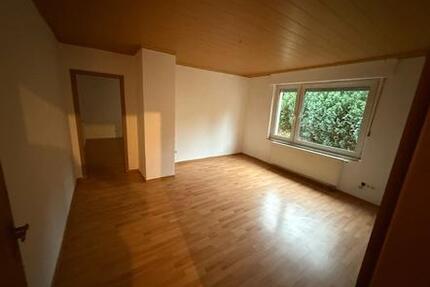 Wohnung Finnentrop - 3 Zimmer, 80 m&sup2;, 455&euro; | Angebot:25253013