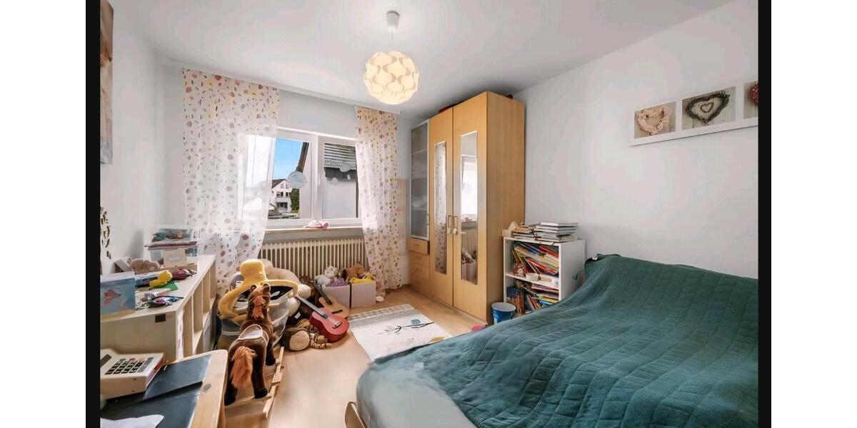 Etagenwohnung Mühlheim am Main - 5 Zimmer, 165 m&sup2;, 2.250&euro; | Angebot:23717001